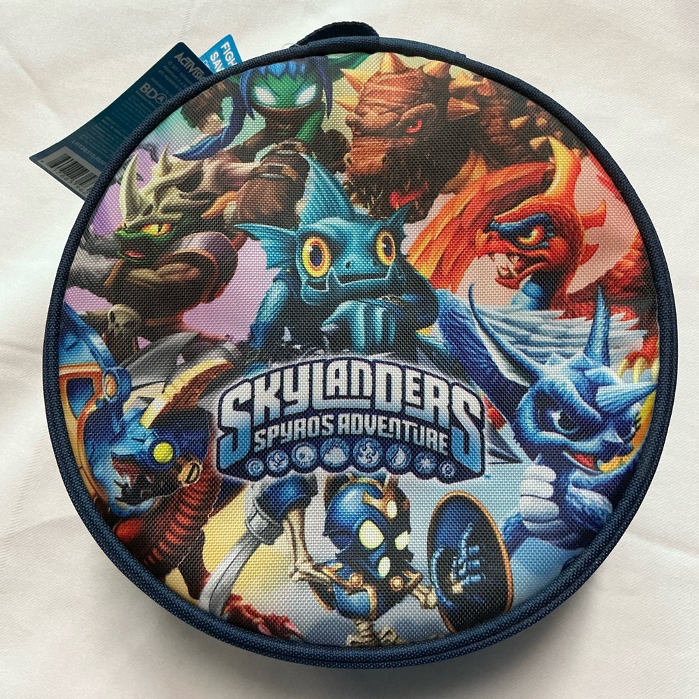 Skylanders Spyro's Adventure Round Case Set